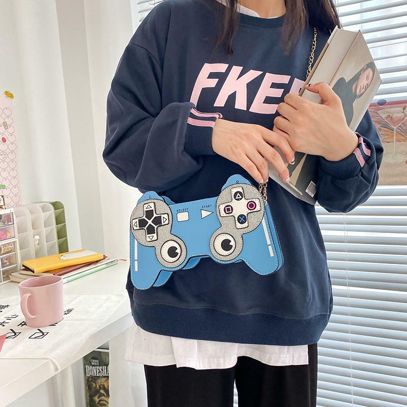 Y2K Gamer Girl Game Controller Purse - Retro 90s Grunge Fashion, Y2K Party & Club Outfit Accessory