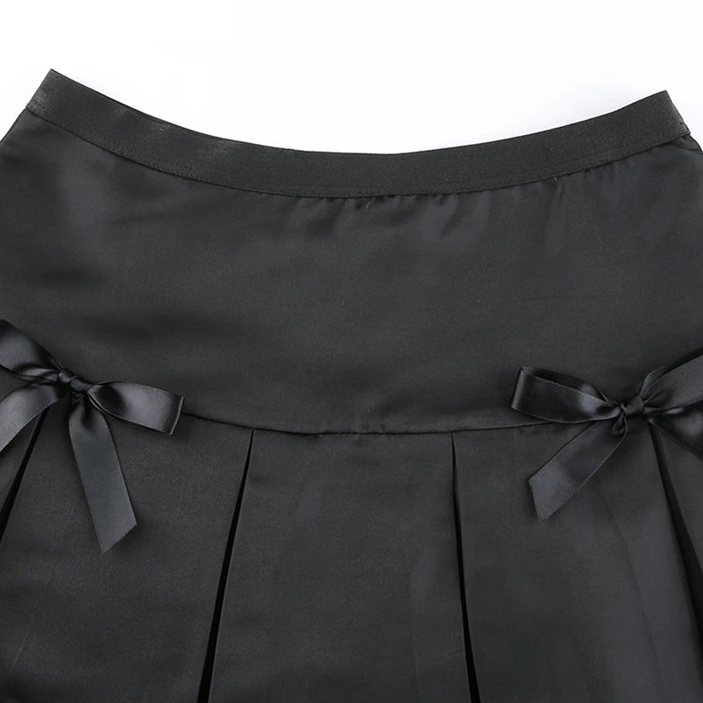 Y2K Goth Girl Mini Black Pleated Skirt with Lace Trim - 90s Grunge Summer Outfit