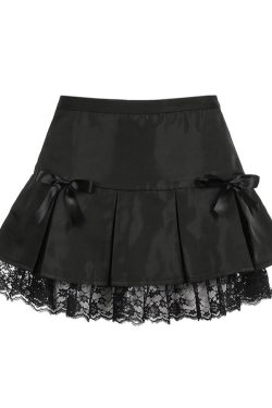 Y2K Goth Girl Mini Black Pleated Skirt with Lace Trim - 90s Grunge Summer Outfit