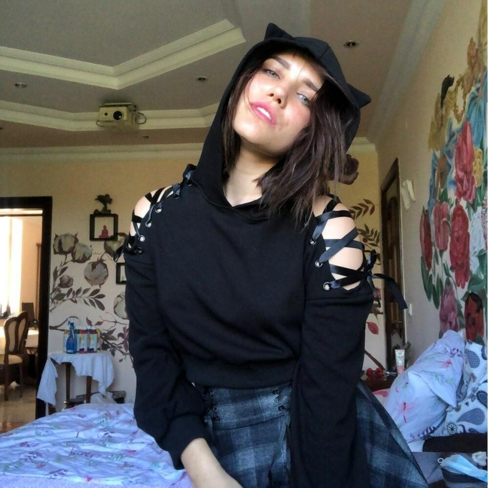 Y2K Goth Lace-Up Demon Hoodie Crop Top - 90s Grunge, Retro, Pastel Goth, Y2K Fashion