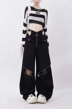 Y2K Gothic Baggy Pants with Hip Cut Out - Retro 90s Grunge Summer Outfit for Women
