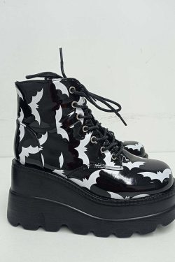 Y2K Gothic Bat Lover Platform Ankle Boots - Retro 90s Grunge, Pastel Goth, Y2K Fashion