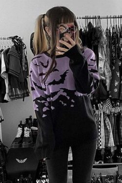 Y2K Gothic Bat Pattern Sweater - Retro 90s Grunge, Pastel Goth, Y2K Fashion, Summer Outfits