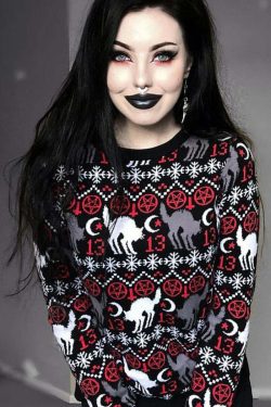 Y2K Gothic Cat Christmas Sweater - Retro 90s Grunge, Pastel Goth, Y2K Fashion Outfit