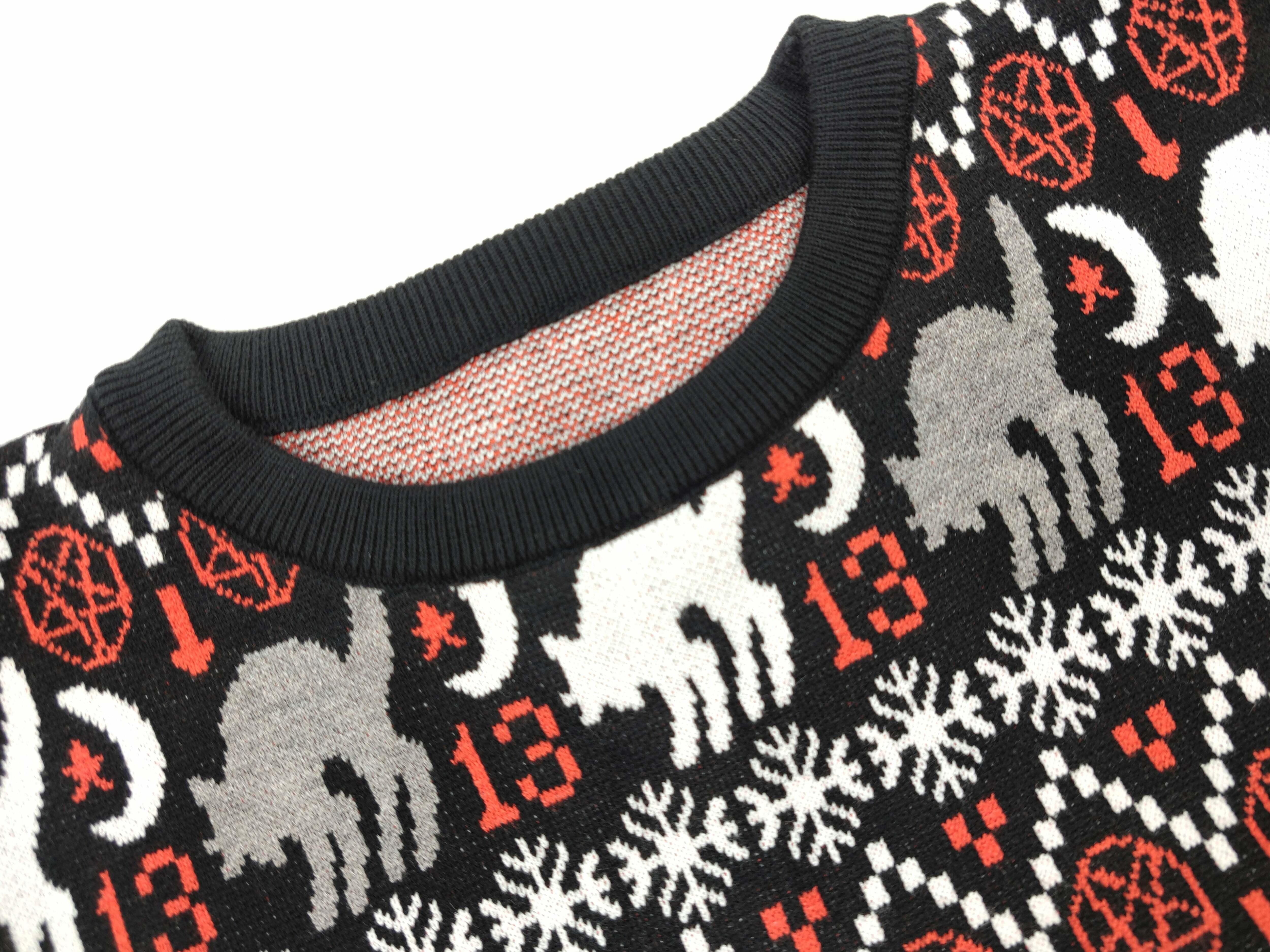 Y2K Gothic Cat Christmas Sweater - Retro 90s Grunge, Pastel Goth, Y2K Fashion Outfit