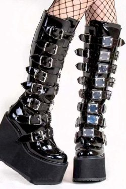 Y2K Gothic Dark Grunge Platform Boots - Shiny Black Retro 90s Fashion for Y2K Outfits