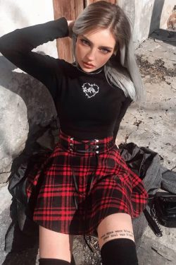 Y2K Gothic Harajuku Red Black Plaid Mini Skirt - 90s Grunge Retro Summer Outfit