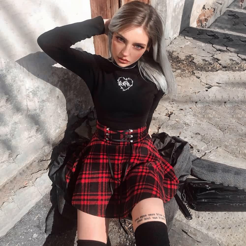 Y2K Gothic Harajuku Red Black Plaid Mini Skirt - 90s Grunge Retro Summer Outfit