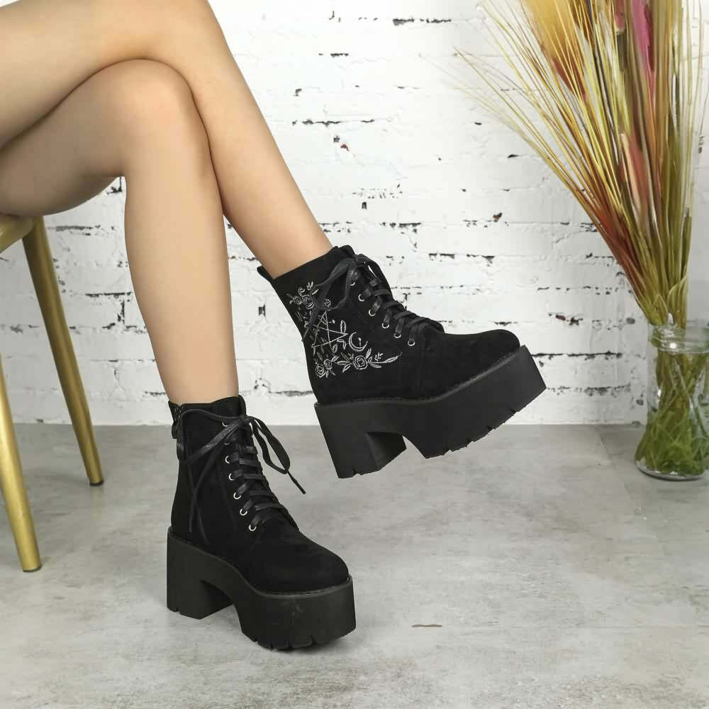 Y2K Gothic Pentagram Rose Platform Boots - 90s Grunge, Retro, Pastel Goth, Y2K Fashion