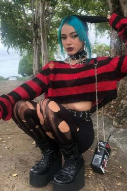 Y2K Gothic Punk Chain & Ring Choker - 90s Grunge, Retro, Pastel Goth, Y2K Club & Party Out