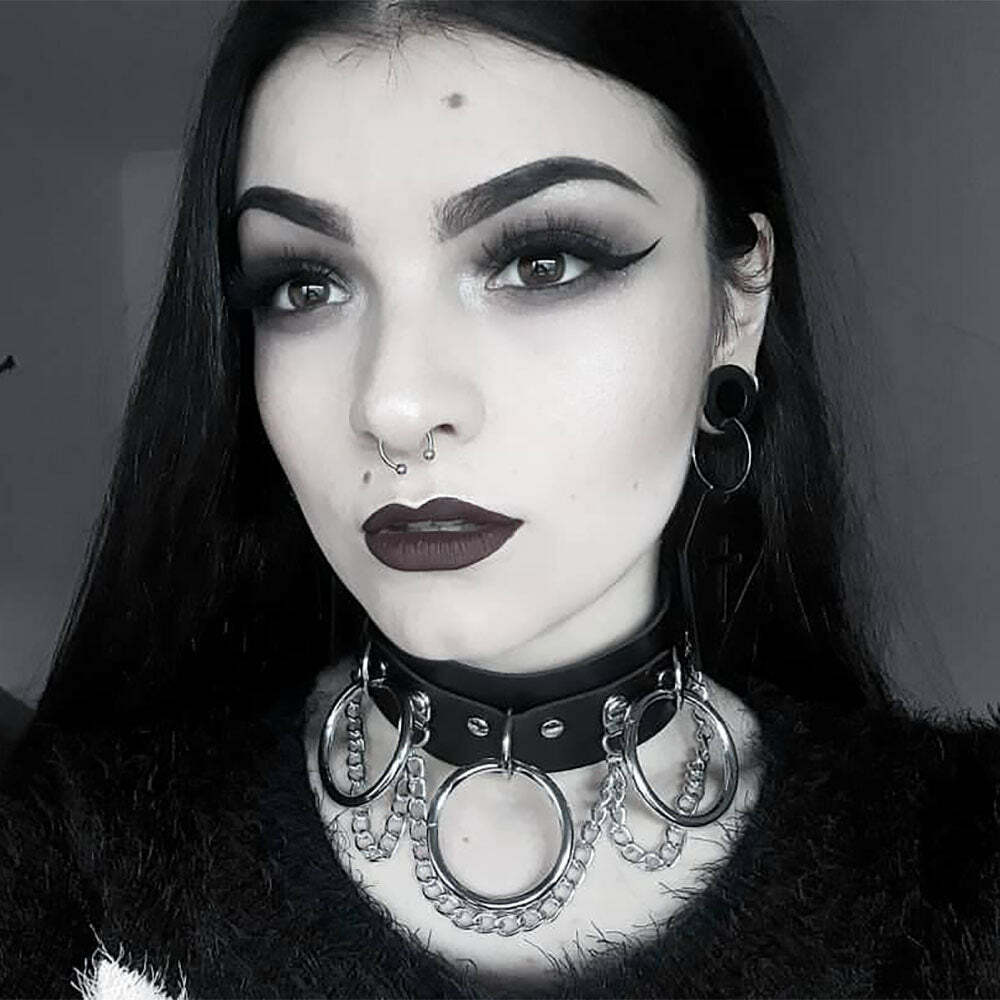 Y2K Gothic Punk Chain & Ring Choker - 90s Grunge, Retro, Pastel Goth, Y2K Club & Party Out