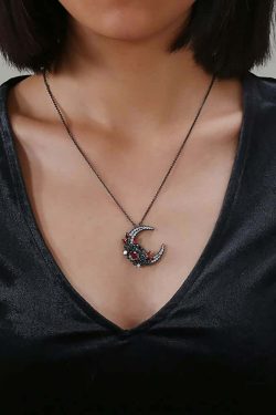 Y2K Gothic Skull Moon Necklace - Retro 90s Grunge, Pastel Goth, Y2K Party & Club Outfits