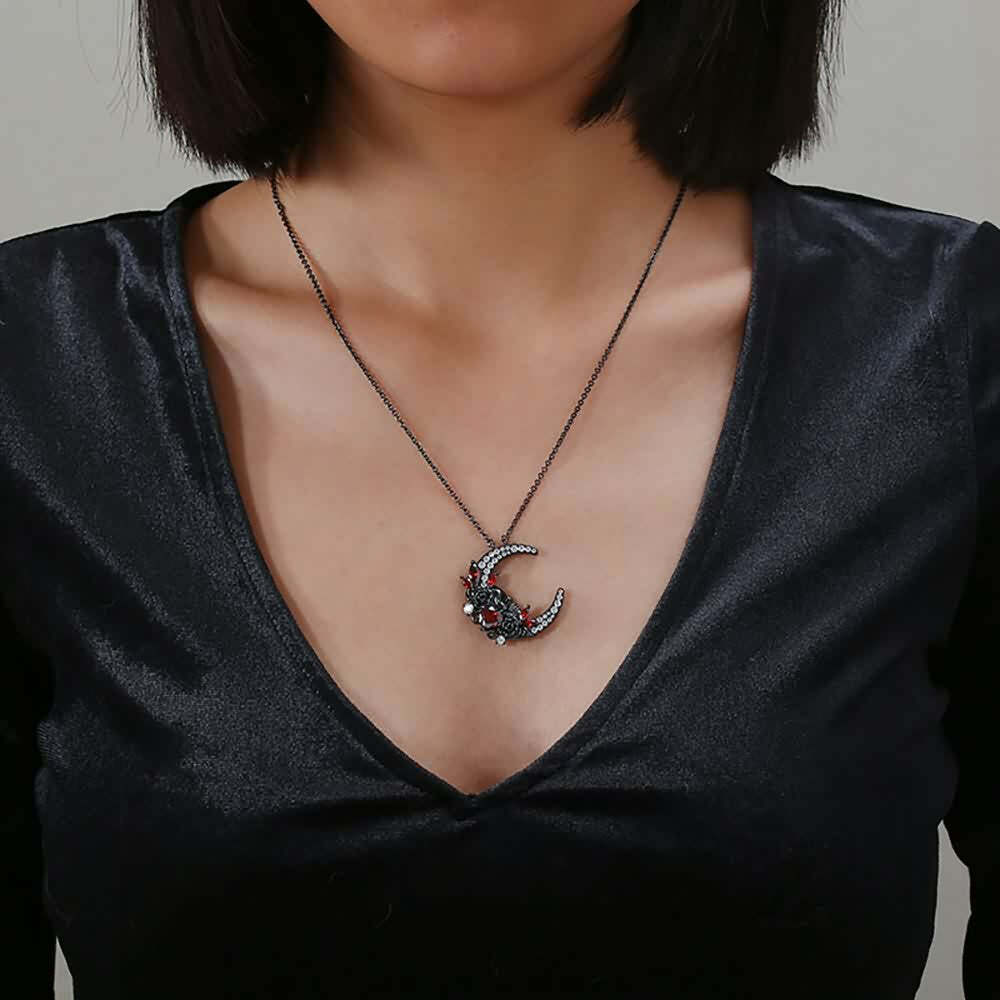 Y2K Gothic Skull Moon Necklace - Retro 90s Grunge, Pastel Goth, Y2K Party & Club Outfits
