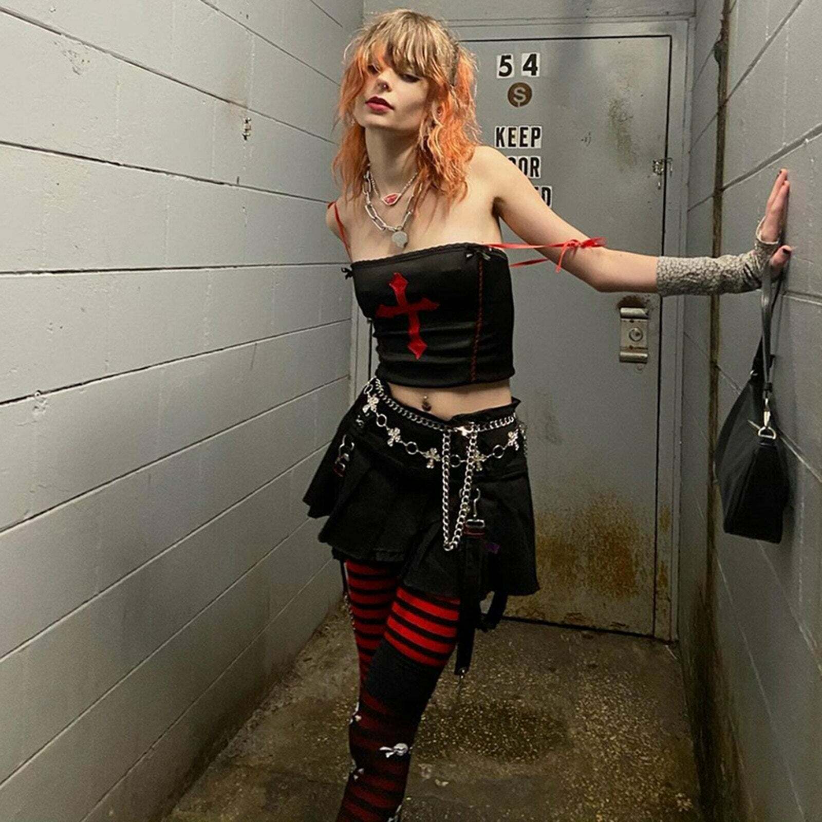 Y2K Gothic Vampire Cross Crop Top - 90s Grunge, Retro, Pastel Goth, Y2K Party & Club Outfits