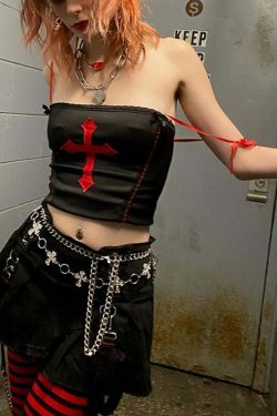 Y2K Gothic Vampire Cross Crop Top - 90s Grunge, Retro, Pastel Goth, Y2K Party & Club Outfits