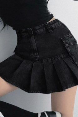 Y2K Grey Pleated Mini Skirt - 90s Grunge, Retro Summer Outfit, Y2K Club & Party Fashion