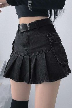 Y2K Grey Pleated Mini Skirt - 90s Grunge, Retro Summer Outfit, Y2K Club & Party Fashion