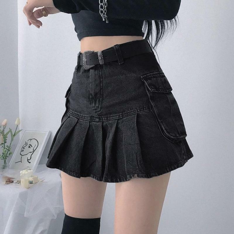 Y2K Grey Pleated Mini Skirt - 90s Grunge, Retro Summer Outfit, Y2K Club & Party Fashion