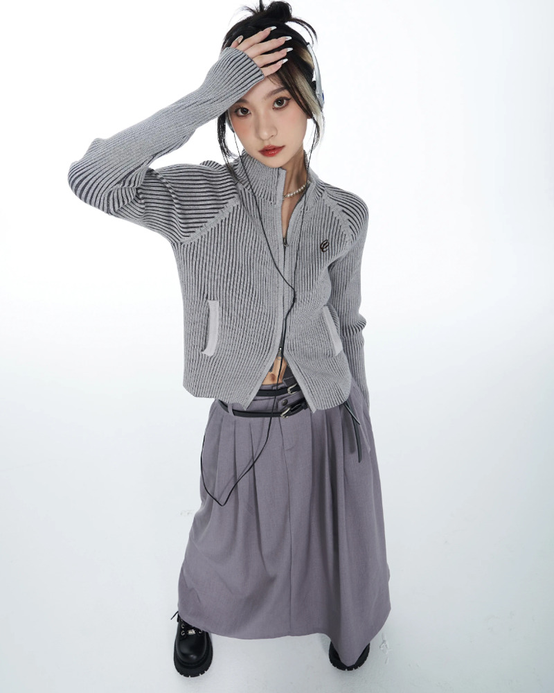 Y2K Grey Zip Up Cardigan - 90s Grunge, Retro Style, Summer Y2K Outfits, Y2K Fashion Essentials