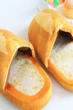 Y2K Grunge & 90s Fashion Bread Loaf Slippers - Retro, Pastel Goth, Hip Hop, Summer Y2K Out