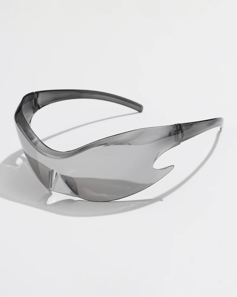 Y2K Grunge & 90s Retro Futuristic Sunglasses - Perfect for Summer, Parties, and Club Outfits