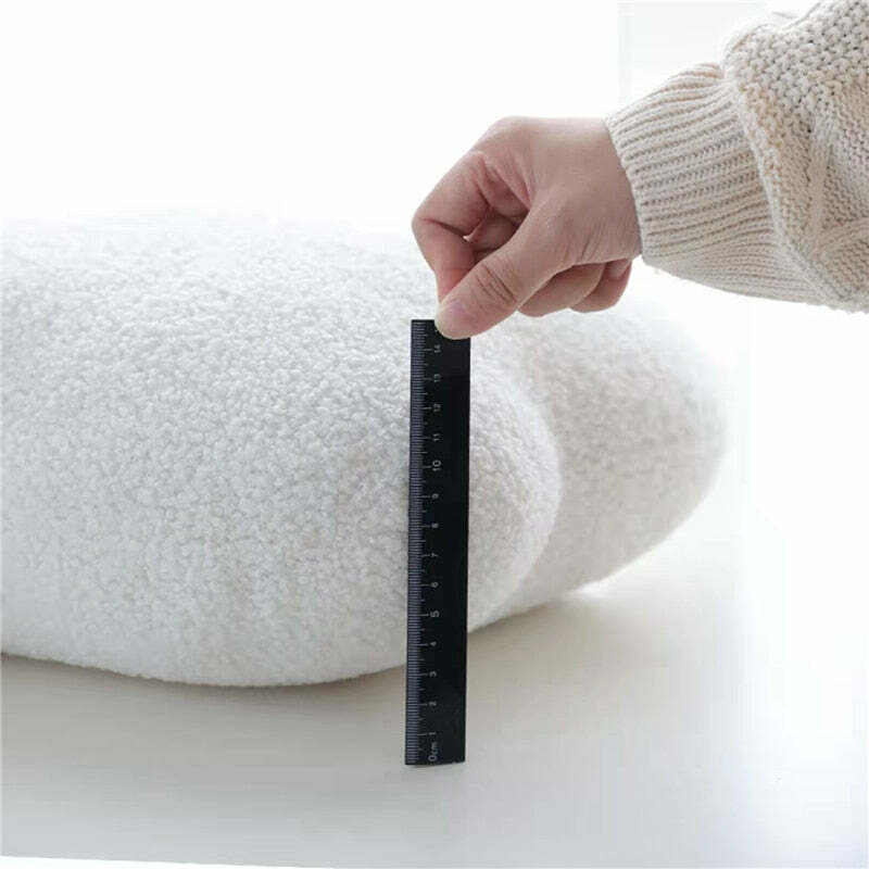 Y2K Grunge Aesthetic Cloud Plush Cushion - Retro 90s Summer Decor for Y2K Fashionistas