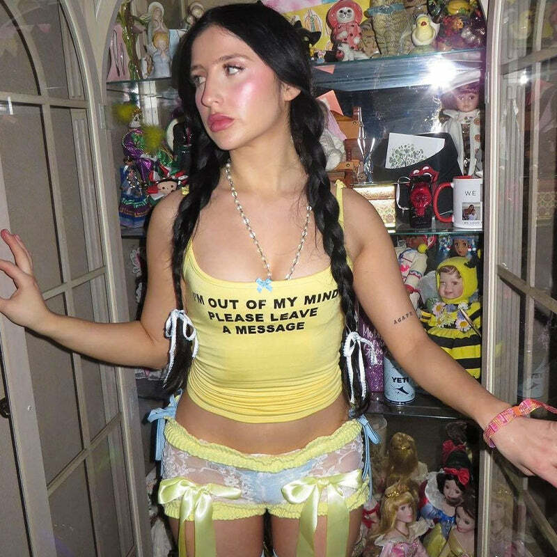 Y2K Grunge Baby Tee - Retro 90s Summer Outfit, Perfect for Y2K Parties and Club Nights