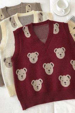 Y2K Grunge Bear Sweater Vest - Retro 90s Fashion, Summer Y2K Outfits, Pastel Goth Style