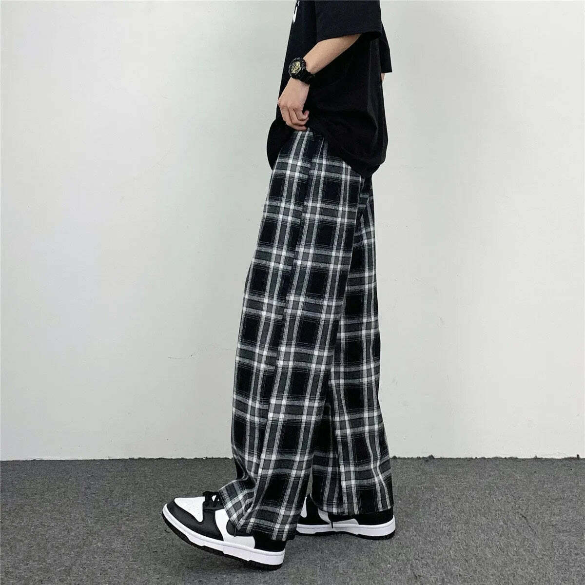 Y2K Grunge Black & White Plaid Oversize Pants - 90s Retro Summer Outfit for Women