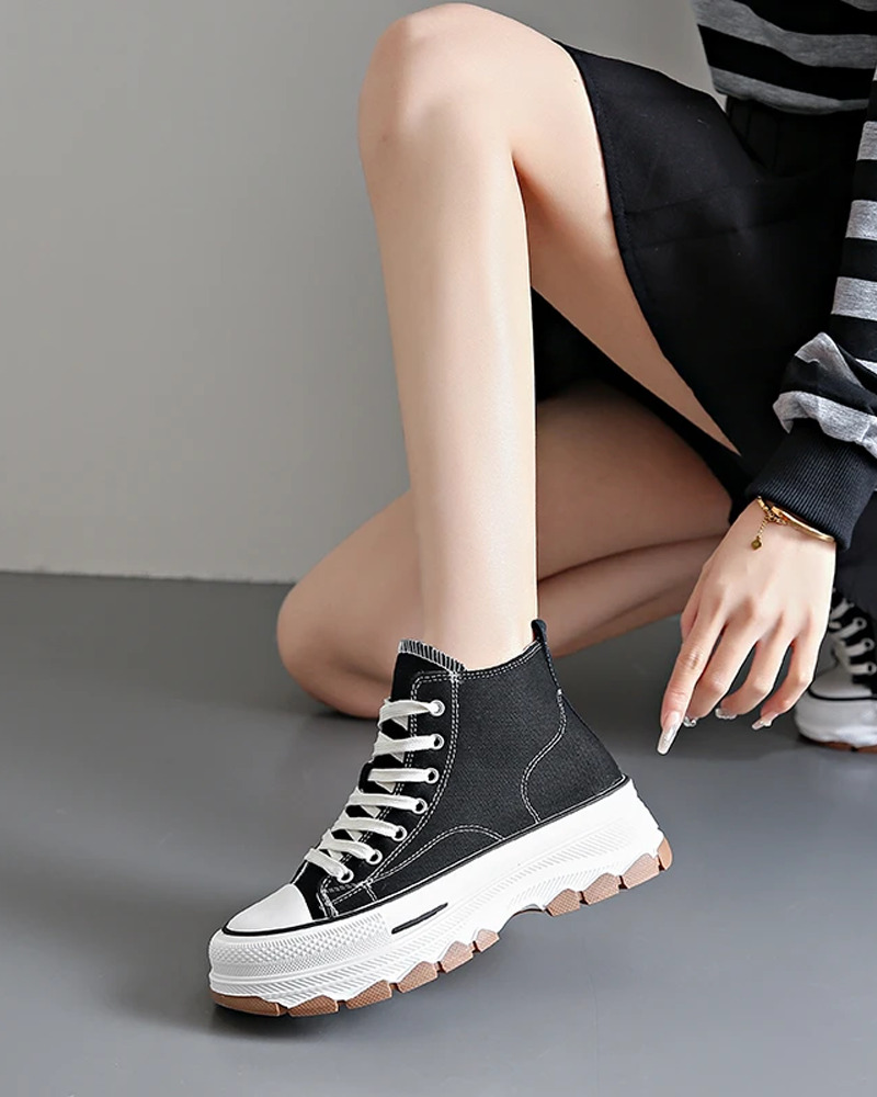 Y2K Grunge Black and White Canvas Shoes - Retro 90s Fashion, Y2K Summer & Party Outfits
