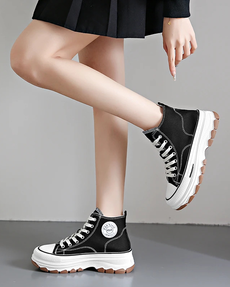 Y2K Grunge Black and White Canvas Shoes - Retro 90s Fashion, Y2K Summer & Party Outfits