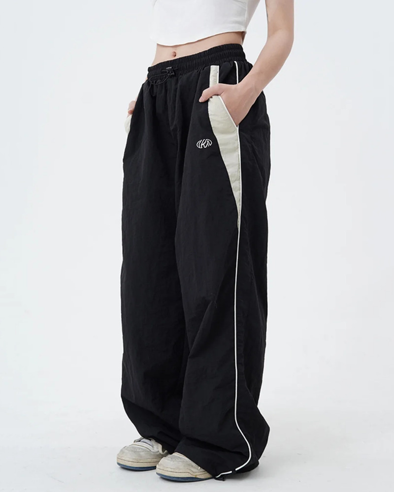Y2K Grunge Black Baggy Joggers - 90s Retro Style, Summer Y2K Outfits, Gothic Y2K Fashion