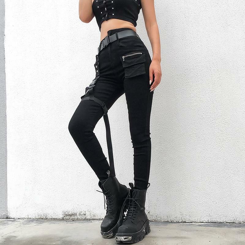 Y2K Grunge Black Cargo Pants with Buckle Belt - 90s Retro Summer Outfit