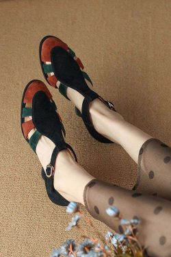 Y2K Grunge Black Chunky Heel Sandals - Suede, Buckle Strap, Retro 90s Fashion