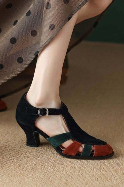 Y2K Grunge Black Chunky Heel Sandals - Suede, Buckle Strap, Retro 90s Fashion