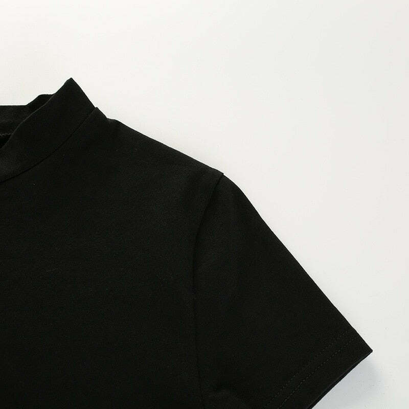 Y2K Grunge Black Crop Top T-Shirt - 90s Fashion, Retro Style, Y2K Summer Outfits, Baby Tees