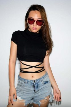 Y2K Grunge Black Crop Top T-Shirt - 90s Fashion, Retro Style, Y2K Summer Outfits, Baby Tees