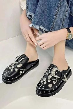 Y2K Grunge Black Gothic Punk Studded Clogs - Retro 90s Fashion, Y2K Summer & Party Outfits