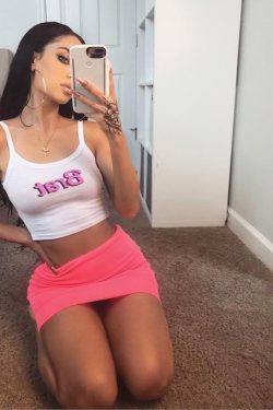 Y2K Grunge Brat Crop Top - 90s Fashion, Retro Summer Outfits, Y2K Club & Party Style