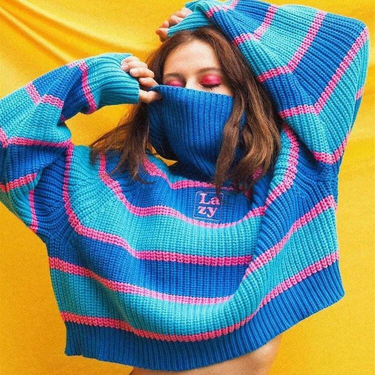 Y2K Grunge Bubblegum Turtleneck Sweatshirt - Retro 90s Fashion, Summer & Party Outfits