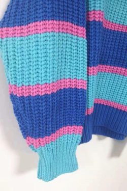 Y2K Grunge Bubblegum Turtleneck Sweatshirt - Retro 90s Fashion, Summer & Party Outfits
