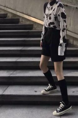 Y2K Grunge Button-Up Shirt - Retro 90s Fashion, Summer Y2K Outfits, Gothic Y2K Style