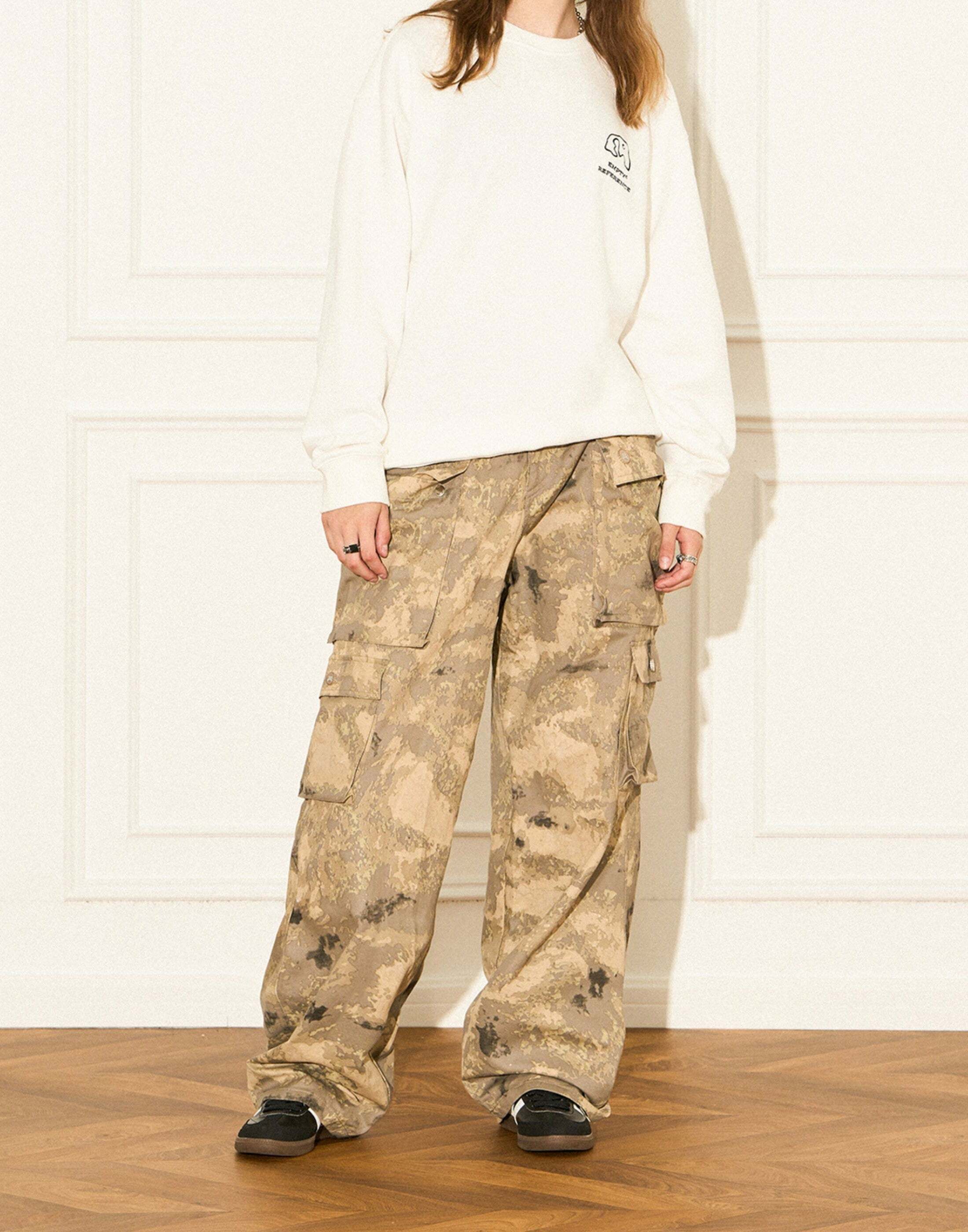 Y2K Grunge Camouflage Multipocket Cargo Pants - 90s Retro Summer Outfit for Women