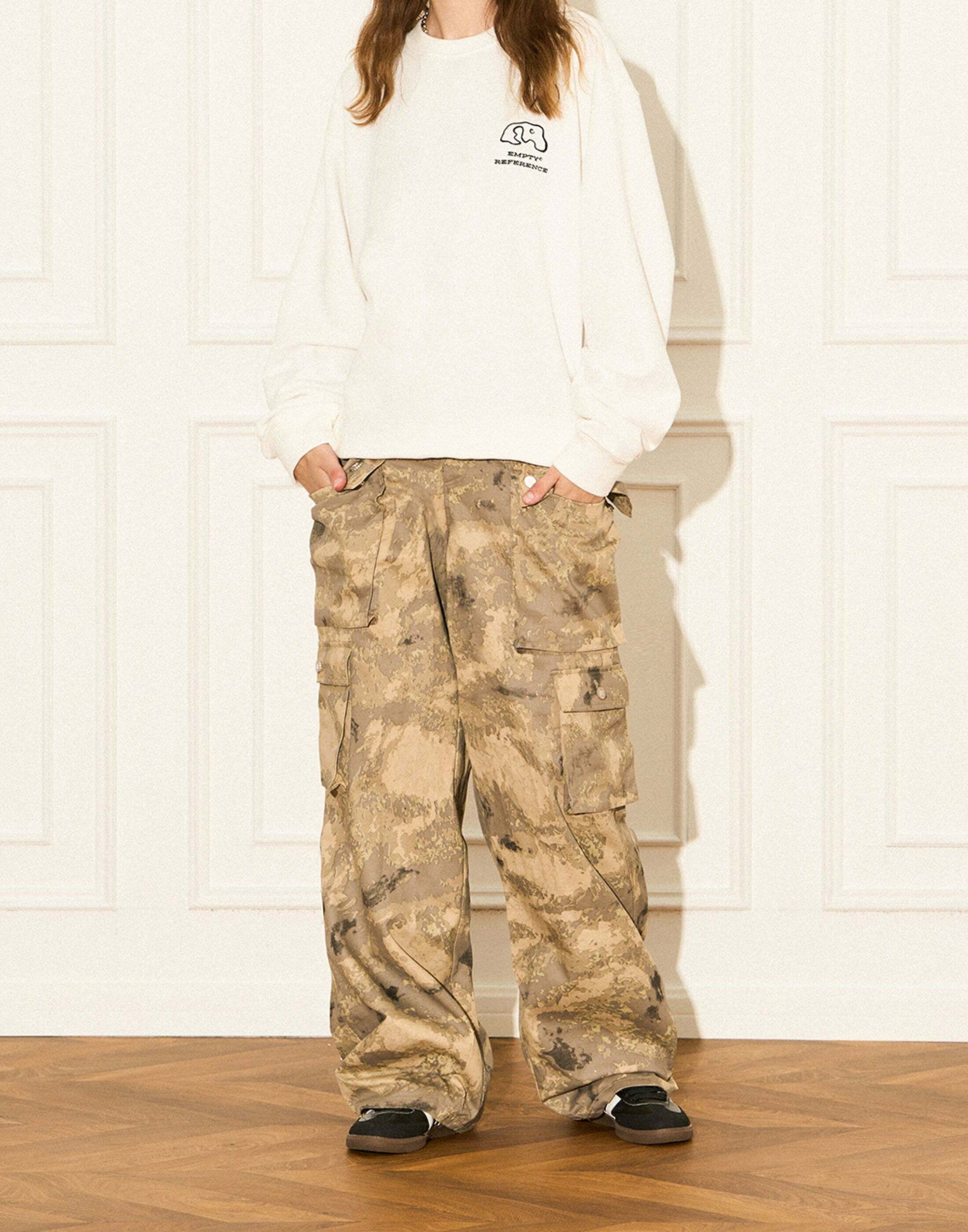 Y2K Grunge Camouflage Multipocket Cargo Pants - 90s Retro Summer Outfit for Women