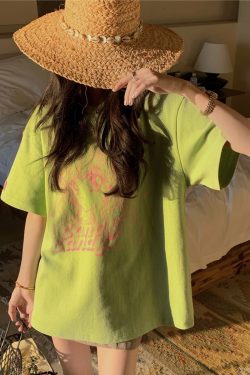 Y2K Grunge Candy Candy Vintage Anime Graphic Oversize T-Shirt - 90s Retro Summer Outfit