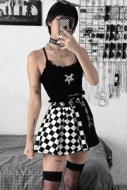 Y2K Grunge Checker Patchwork Skirt - Black and White Retro 90s Fashion Outfit