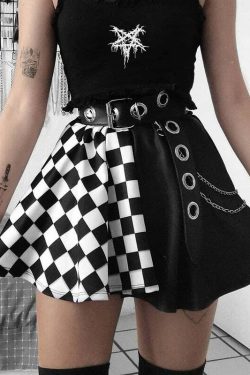 Y2K Grunge Checker Patchwork Skirt - Black and White Retro 90s Fashion Outfit