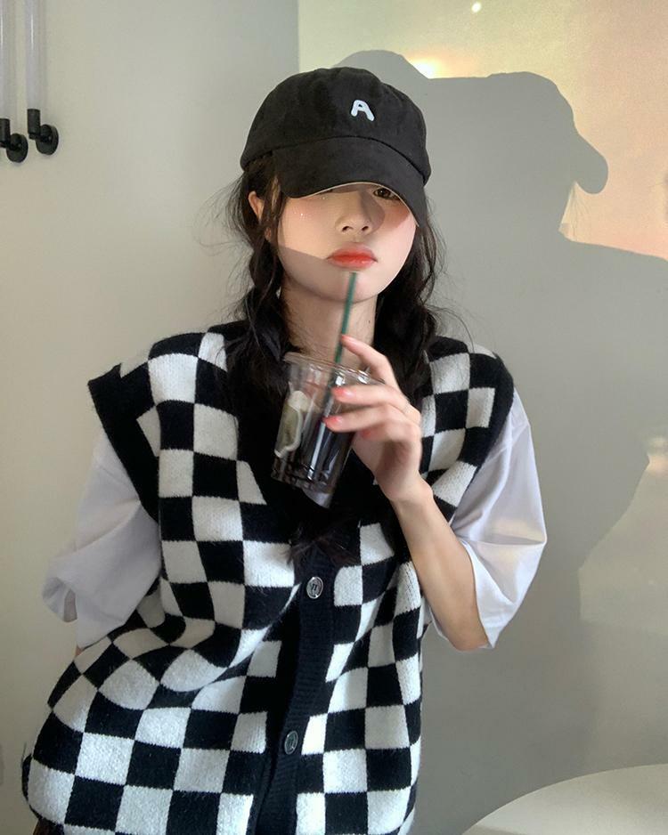 Y2K Grunge Checkerboard Knitted Sweater - Retro 90s Fashion, Gothic Y2K, Pastel Goth Style