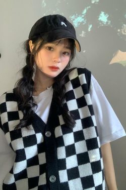 Y2K Grunge Checkerboard Knitted Sweater - Retro 90s Fashion, Gothic Y2K, Pastel Goth Style