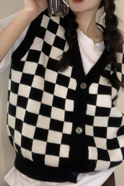 Y2K Grunge Checkerboard Knitted Sweater - Retro 90s Fashion, Gothic Y2K, Pastel Goth Style